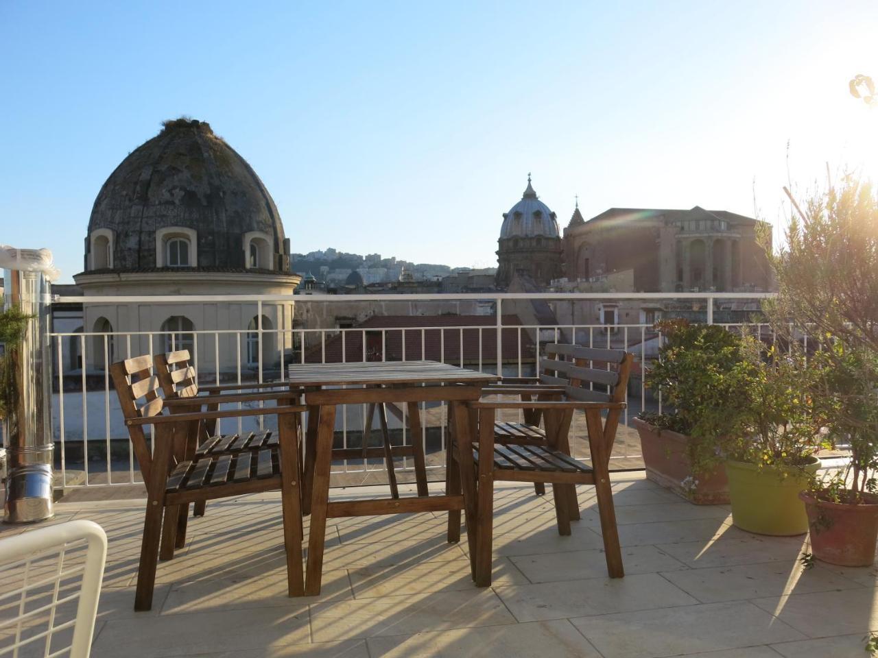 Historic Naples Relais Le Terrazze Lägenhet Exteriör bild